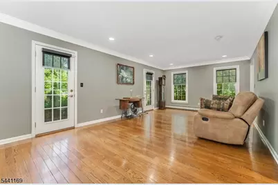 7 Farview Dr, Clinton Township, NJ 08801 - Photo 29