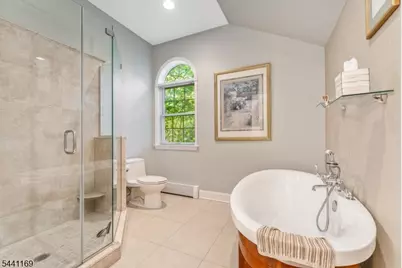 7 Farview Dr, Clinton Township, NJ 08801 - Photo 37