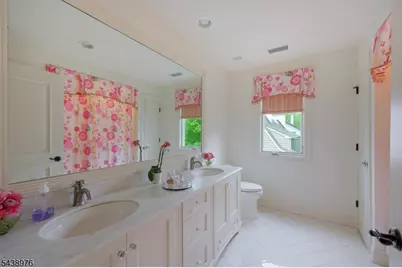 2 Estelle Pl, Cranford Township, NJ 07016 - Photo 33