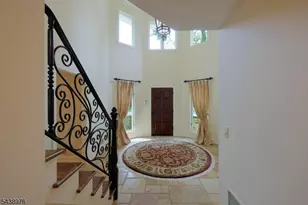2 Estelle Pl, Cranford Township, NJ 07016 - Photo 7