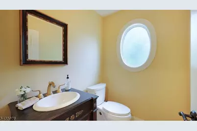2 Estelle Pl, Cranford Township, NJ 07016 - Photo 23
