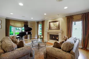 2 Estelle Pl, Cranford Township, NJ 07016 - Photo 9