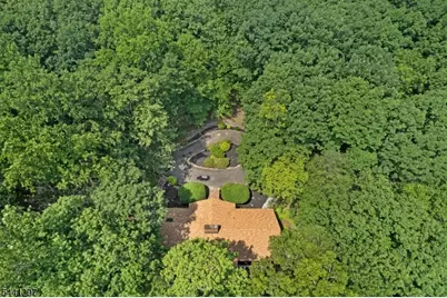 6 Farm Rd, Chester, NJ 07930 - Photo 3