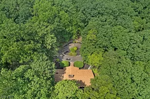 6 Farm Rd, Chester, NJ 07930 - Photo 3