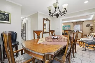 822 Pompton Ave, Cedar Grove, NJ 07009 - Photo 9