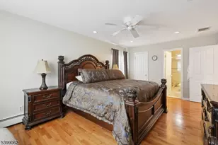822 Pompton Ave, Cedar Grove, NJ 07009 - Photo 19