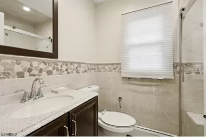 822 Pompton Ave #2, Cedar Grove, NJ 07009 - Photo 17