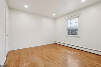822 Pompton Ave #2, Cedar Grove, NJ 07009 - Photo 33