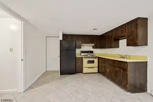 822 Pompton Ave, Cedar Grove, NJ 07009 - Photo 23