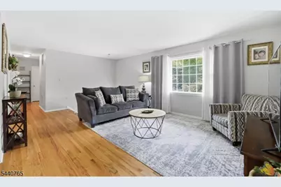 71 Clover Hill Dr, Mount Olive, NJ 07836 - Photo 7