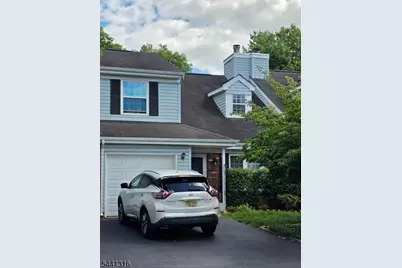 223 Coldspring Ct, Franklin Township, NJ 08873 - Photo 1