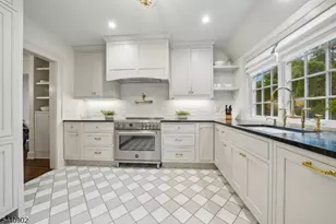 27 Pine Grove Ave, Summit, NJ 07901 - Photo 13