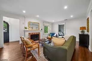 27 Pine Grove Ave, Summit, NJ 07901 - Photo 7