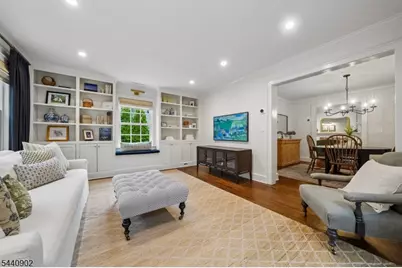 27 Pine Grove Ave, Summit, NJ 07901 - Photo 15