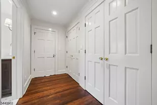 27 Pine Grove Ave, Summit, NJ 07901 - Photo 17