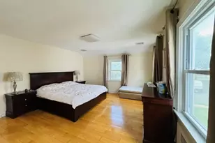 44 Greenwood Dr, Millburn, NJ 07041 - Photo 11