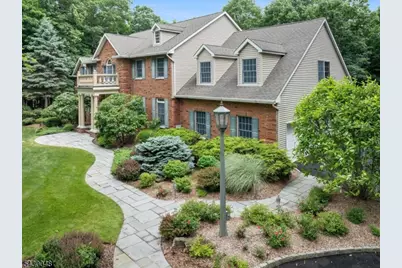 11 King Alex Ct, Sparta Township, NJ 07871 - Photo 3