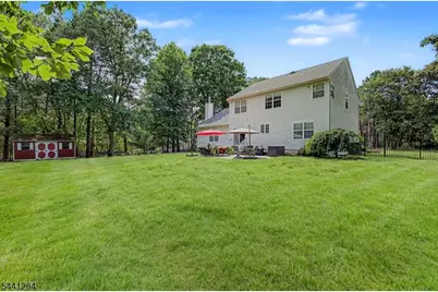 6 Drift Rd, Freehold Township, NJ 07728 - Photo 9