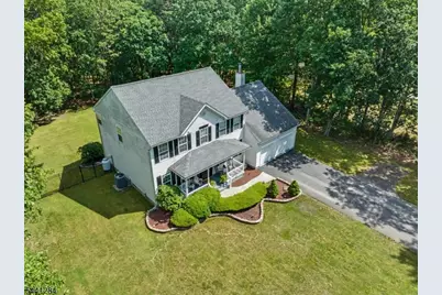6 Drift Rd, Freehold Township, NJ 07728 - Photo 3