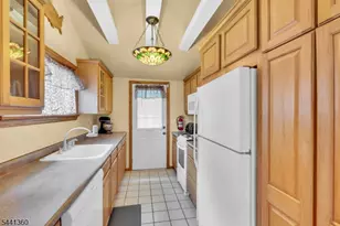 41 E Shore Rd, Jefferson Township, NJ 07849 - Photo 9