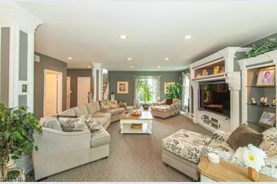 103 Passaic Valley Rd, Montville Township, NJ 07045 - Photo 9