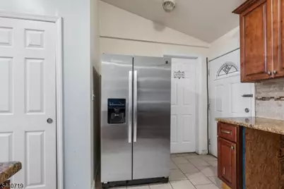 136 Smith St, Elizabeth, NJ 07201 - Photo 11