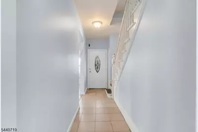 136 Smith St, Elizabeth, NJ 07201 - Photo 5