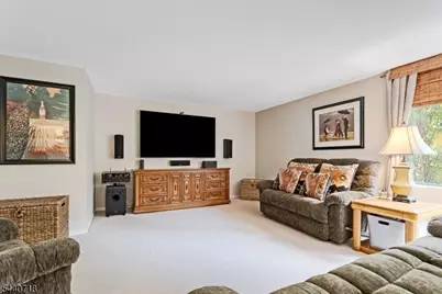 32 Flintlock Ter, Rockaway Township, NJ 07866 - Photo 19