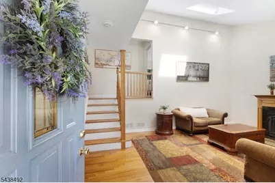 14 Kemp Dr, Springfield, NJ 07081 - Photo 5