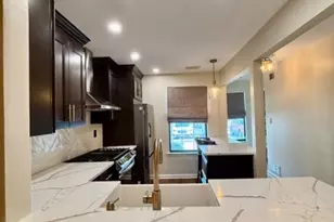 1104 Woodbridge Commons Way, Woodbridge Township, NJ 08830 - Photo 7