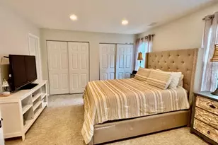 1104 Woodbridge Commons Way, Woodbridge Township, NJ 08830 - Photo 15