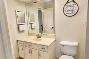 1104 Woodbridge Commons Way, Woodbridge Township, NJ 08830 - Photo 19