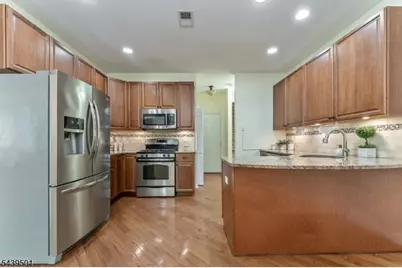 76 Samson Dr, Raritan Township, NJ 08822 - Photo 11