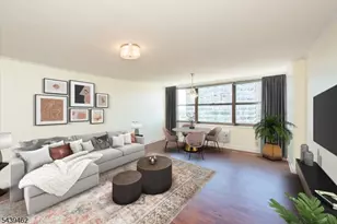 7004 Kennedy Blvd E, Guttenberg Town, NJ 07093 - Photo 17