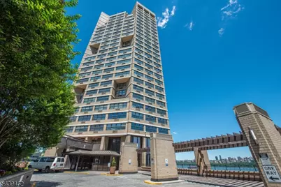 7004 Kennedy Blvd East #39f, Guttenberg Town, NJ 07093 - Photo 23