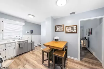 306 E Passaic Ave, Nutley, NJ 07110 - Photo 7