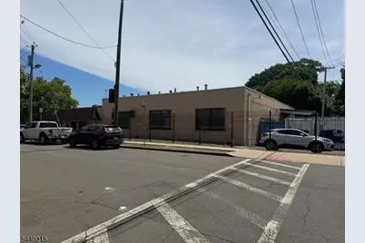 123 Manchester Pl, Newark, NJ 07104 - Photo 3