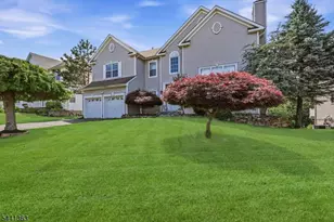 917 Timberline Dr, Jefferson Township, NJ 07849 - Photo 3