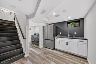 42 Donnalin Pl, Clifton, NJ 07013 - Photo 29
