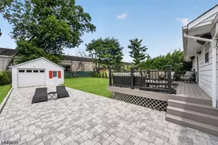 42 Donnalin Pl, Clifton, NJ 07013 - Photo 37