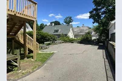 8 Morton St, Morristown, NJ 07960 - Photo 3