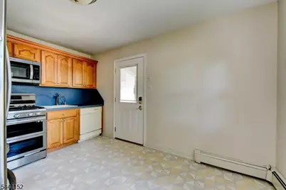 5 Reaville Ct, Parsippany, NJ 07054 - Photo 19