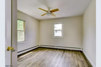 5 Reaville Ct, Parsippany, NJ 07054 - Photo 35