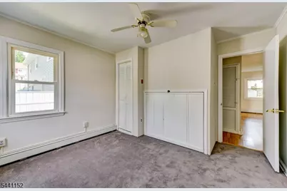 5 Reaville Ct, Parsippany, NJ 07054 - Photo 17
