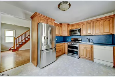 5 Reaville Ct, Parsippany, NJ 07054 - Photo 21