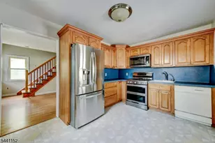 5 Reaville Ct, Parsippany, NJ 07054 - Photo 21