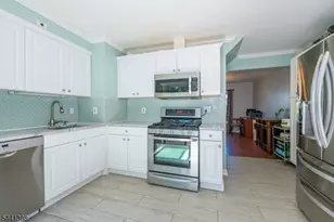 443 Mt Prospect Ave, Clifton, NJ 07012 - Photo 7