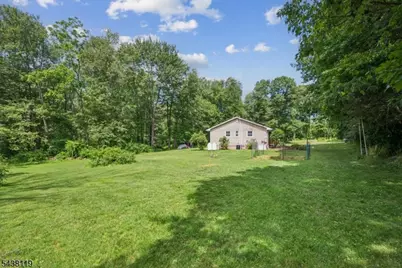 335 Drakestown Rd, Washington Township, NJ 07853 - Photo 27