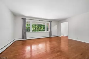 335 Drakestown Rd, Washington Township, NJ 07853 - Photo 5