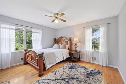 15 Williamsburg Ct, Montgomery Township, NJ 08558 - Photo 25